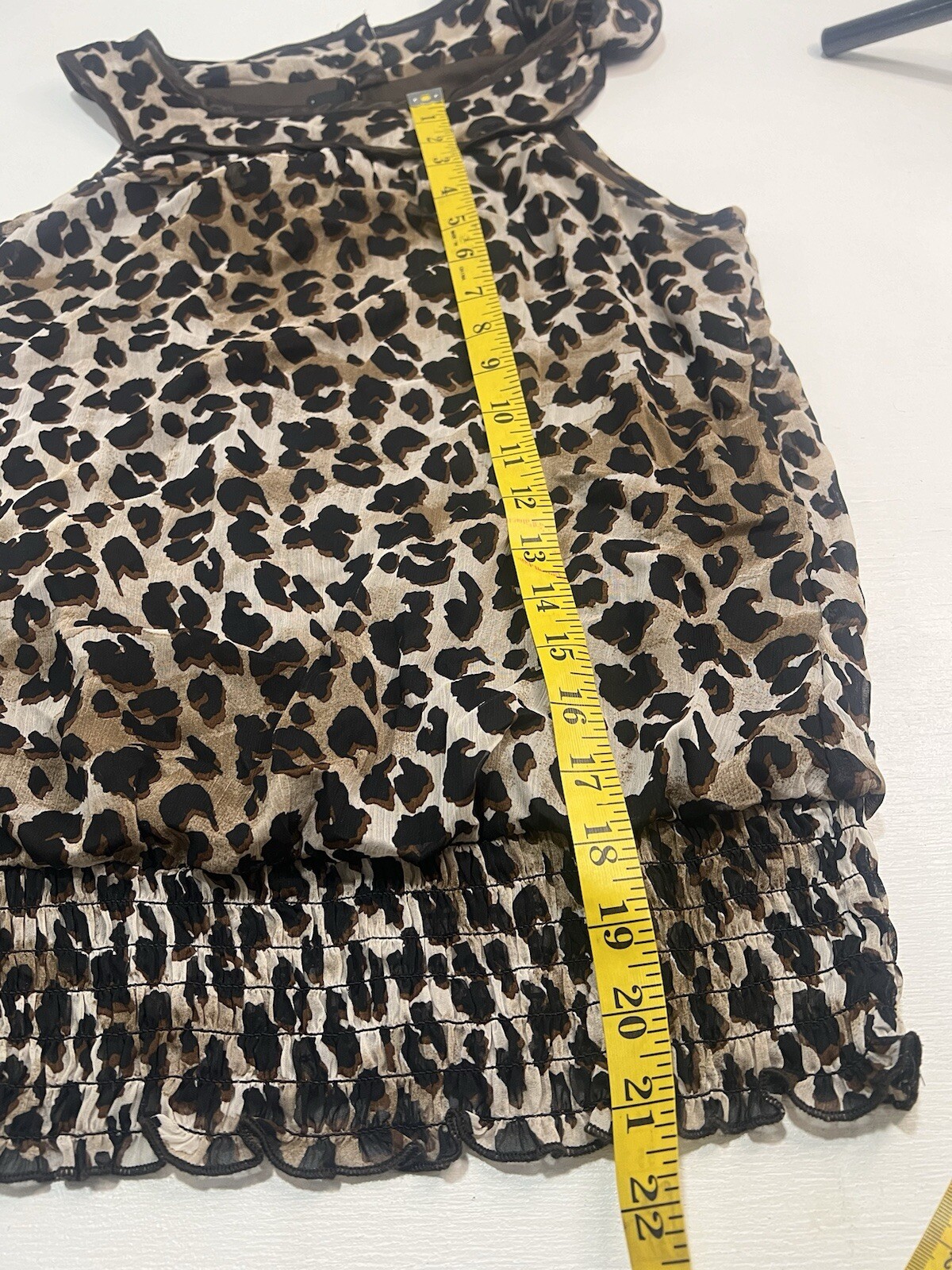 Women’s Shirt Size L Brown Black ￼ Leopard B Wear