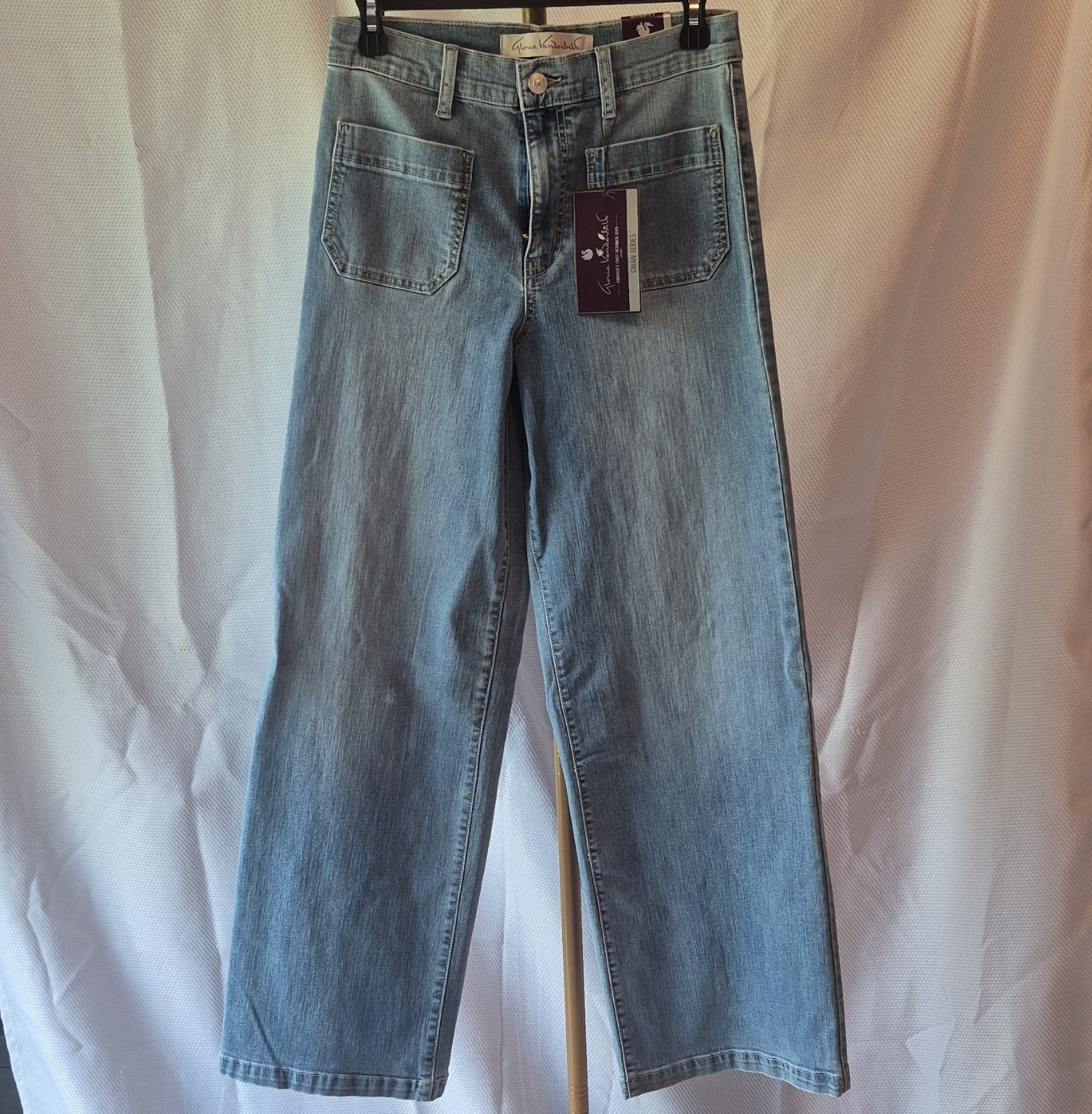 Gloria Vanderbilt Women’s Wide-Leg Light Wash Blue Denim Jeans Patch Pockets 4