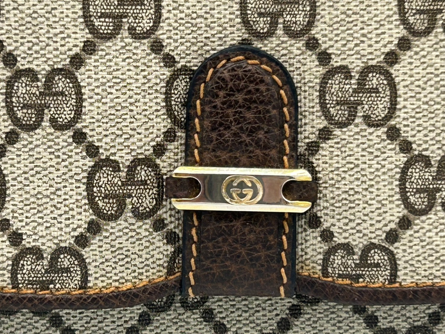 GUCCI Shoulder Bag GG Supreme Brown PVC Leather Vintage Authentic