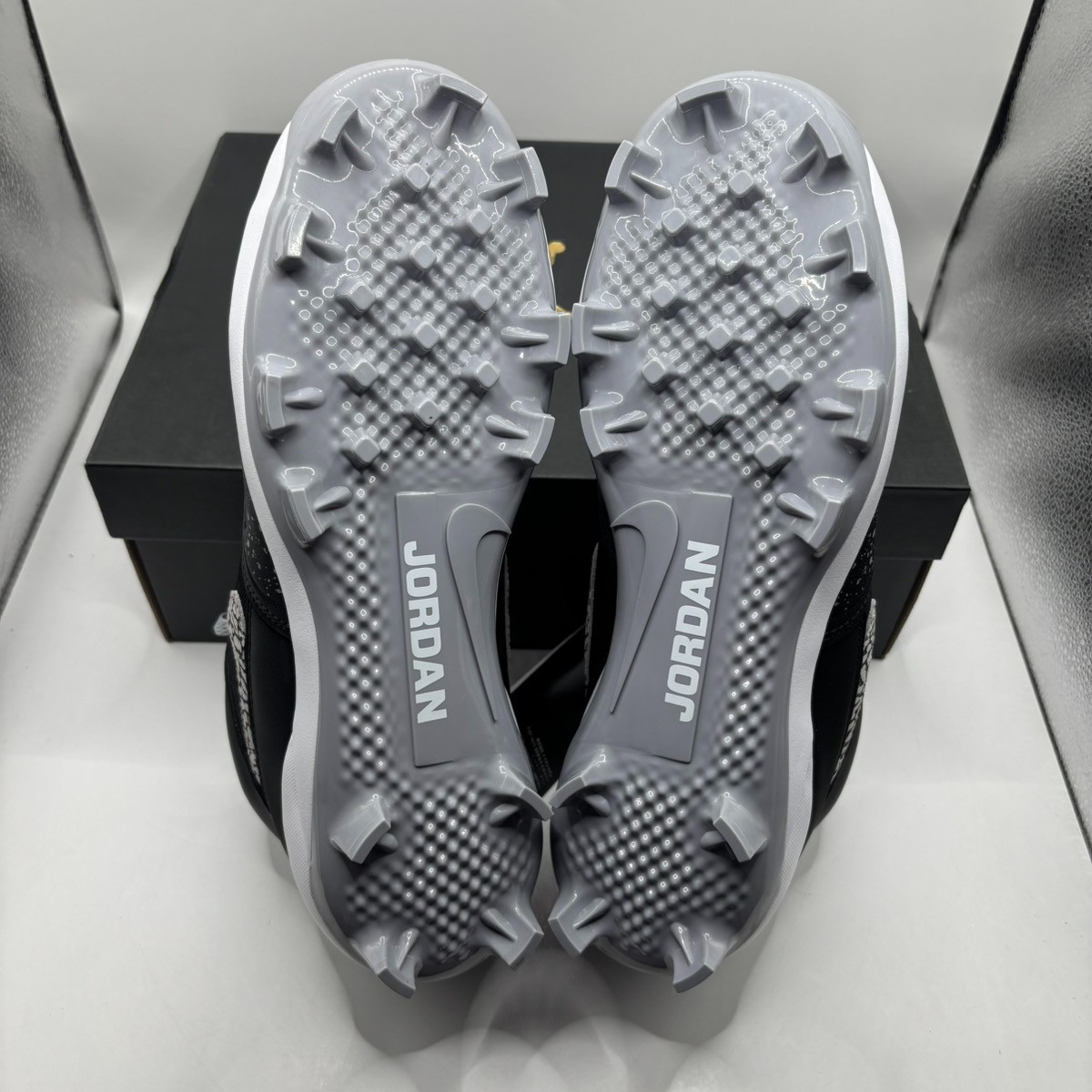 NIKE Jordan Stadium 90 Low MCS HQ0211 060 Black Gray White Fire Red Men Baseball