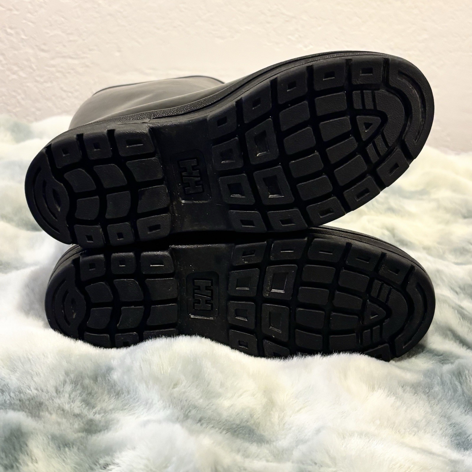 Helly Hansen Veierland 2 Womens Size 7 Rain Boots Black Rubber Waterproof NWOB
