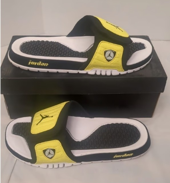 JORDAN HYDRO XIV RETRO(2014) 654981-070 BLACK/BLACK-VIBRANT YELLOW-WHITE SIZE 11