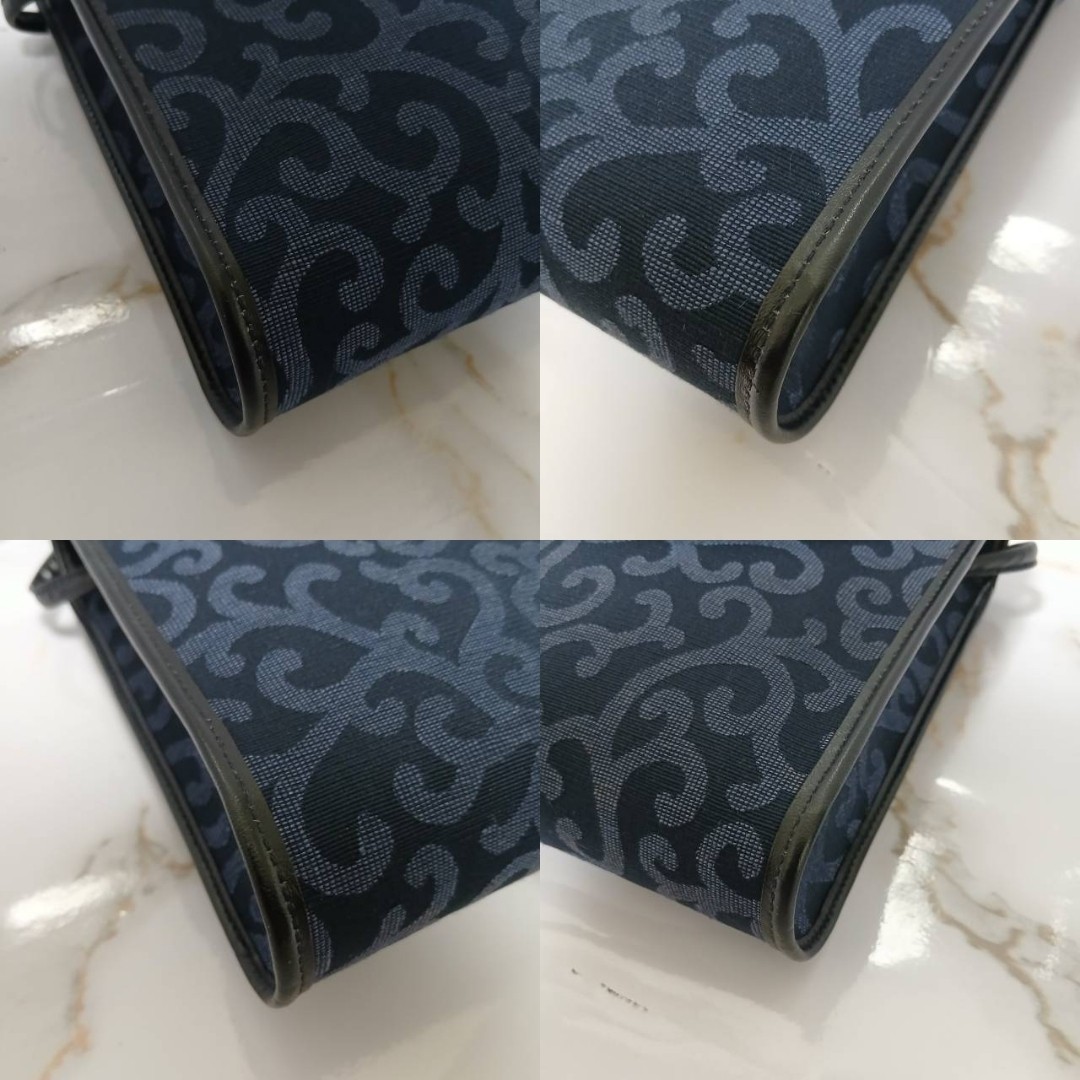 Yves Saint Laurent Shoulder Bag Navy Heart fittings Arabesque W:9.1 × H:7.9 in.