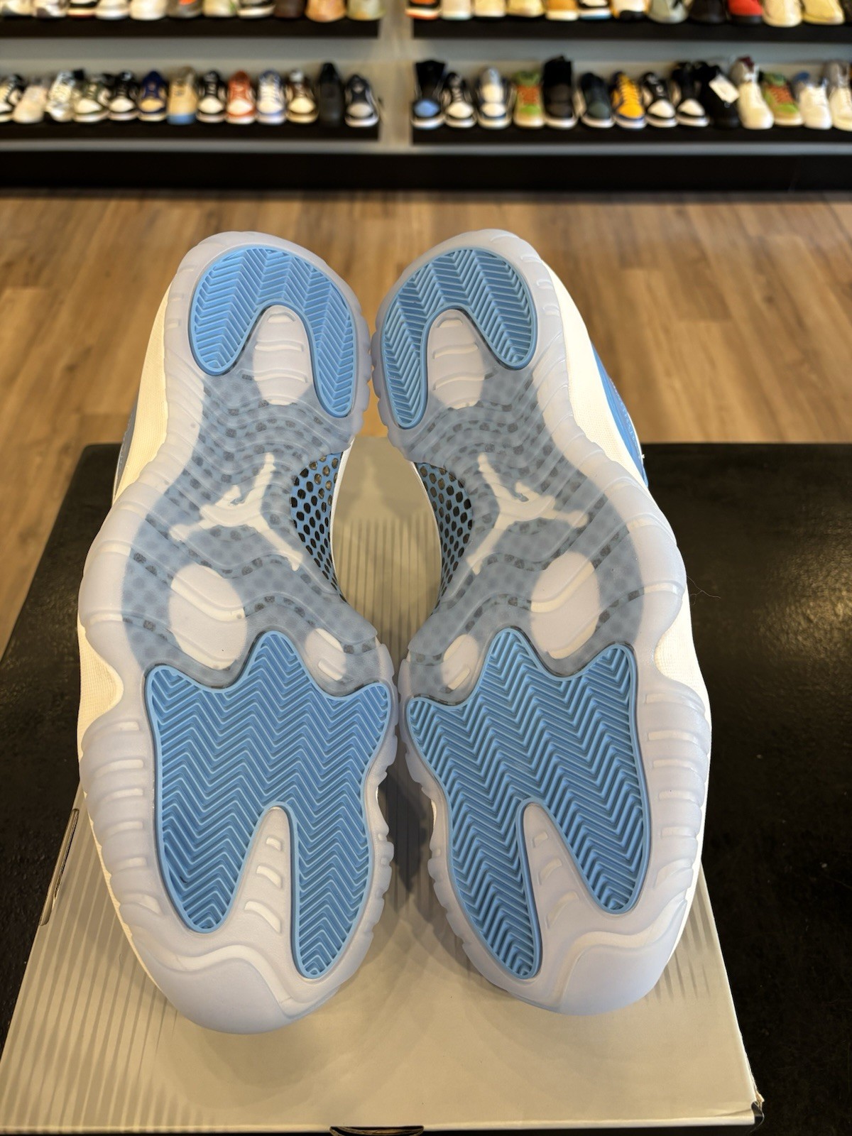 Air Jordan 11 Retro Low UNC 2026 Size 13 Brand New FV5104-100 White Blue