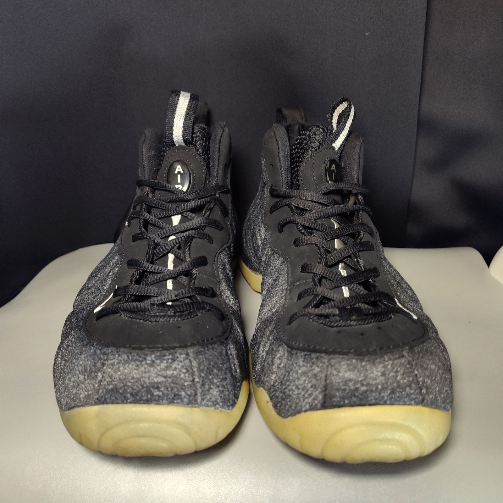 Nike Foamposite Wool Fleece Size 12 Dark Grey Heather/Black-Black 624041-007
