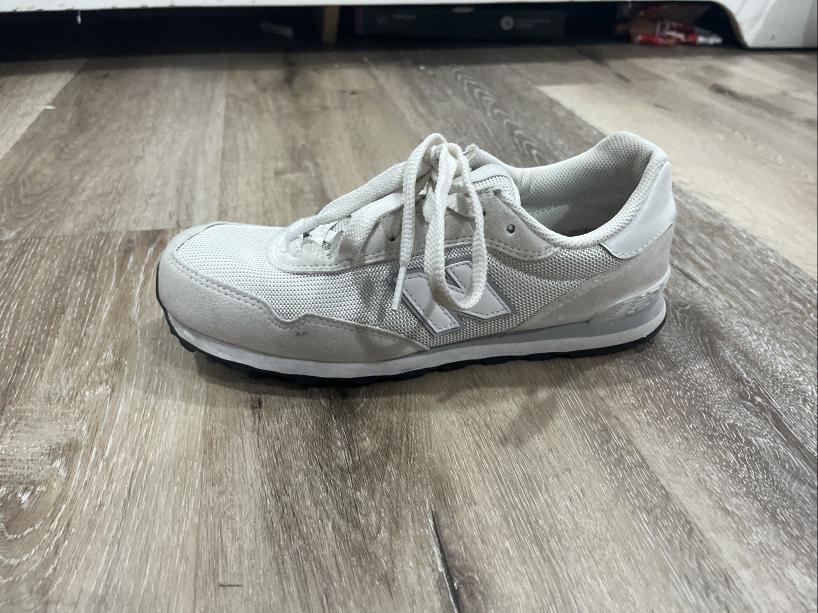 Gray New Balance Men’s Size 6