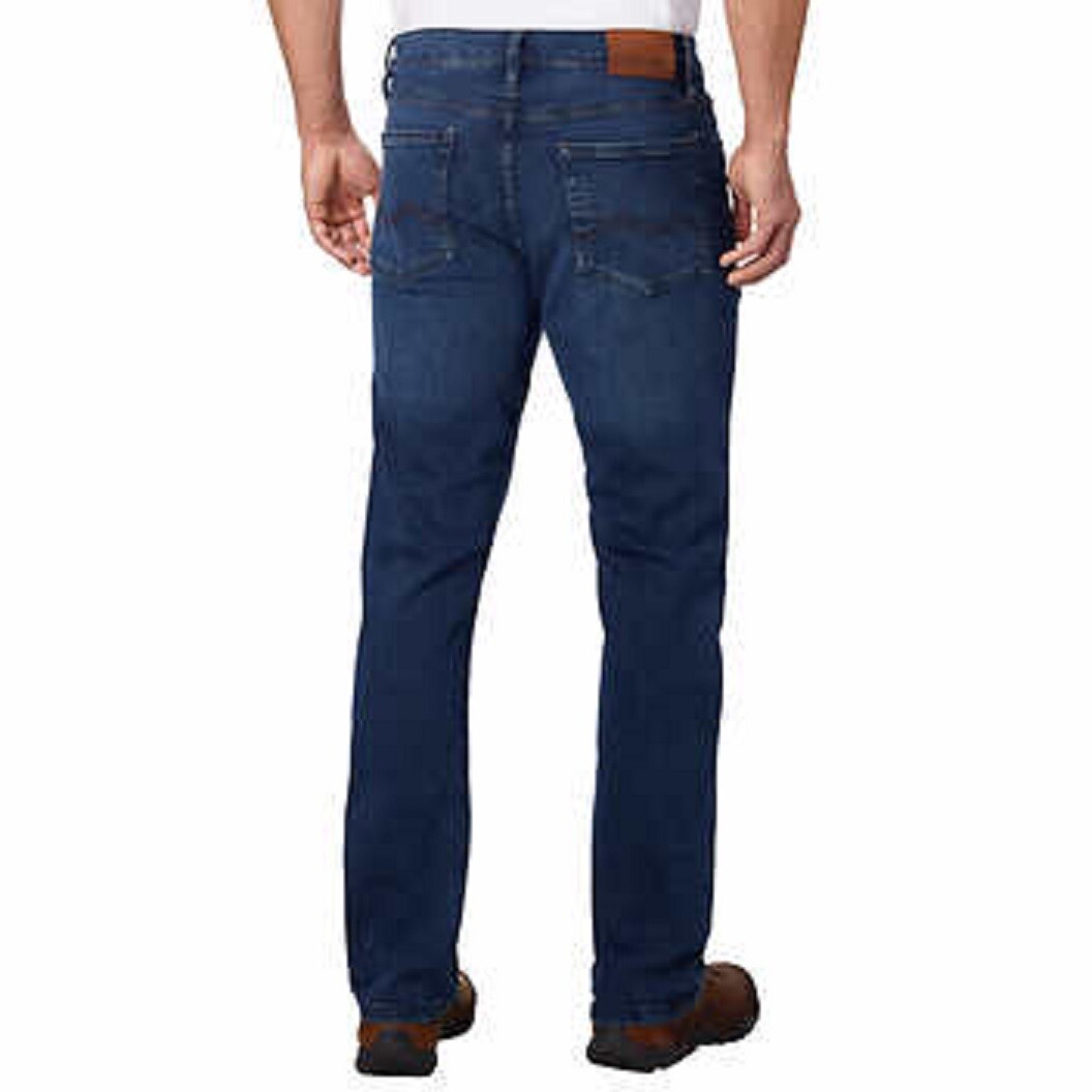 New Urban Star Men’s Relaxed Fit Jeans Straight Leg Stretch Great Gift NWT