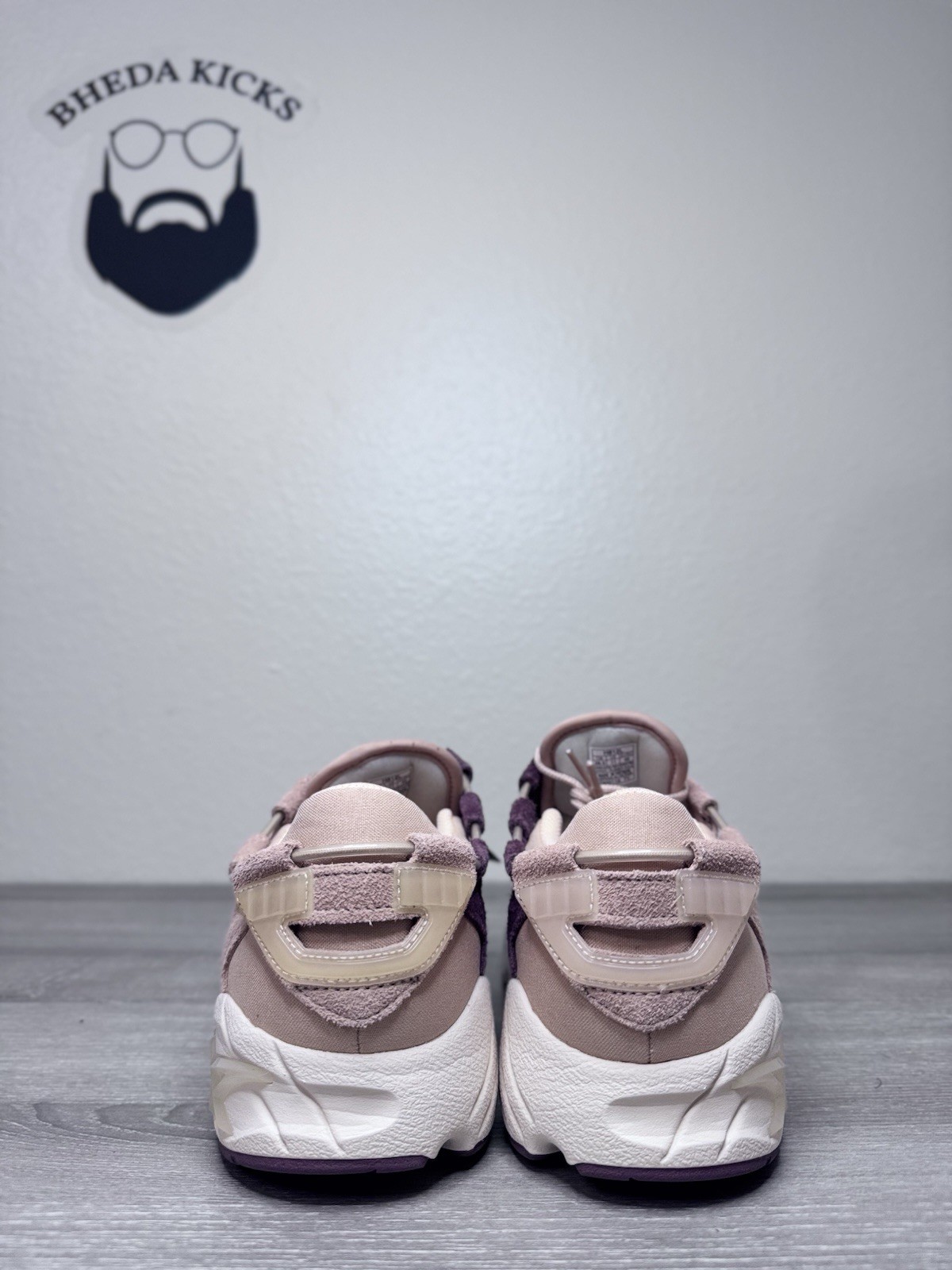 Size 11 – Asics Gel Mai Amberlight Rose Taupe Beige H812L 1726 Brand New