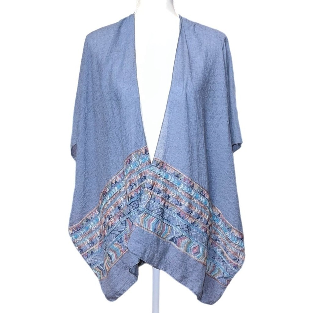 Kimono – Embroidered – Source Unknown – One Size Fits Most