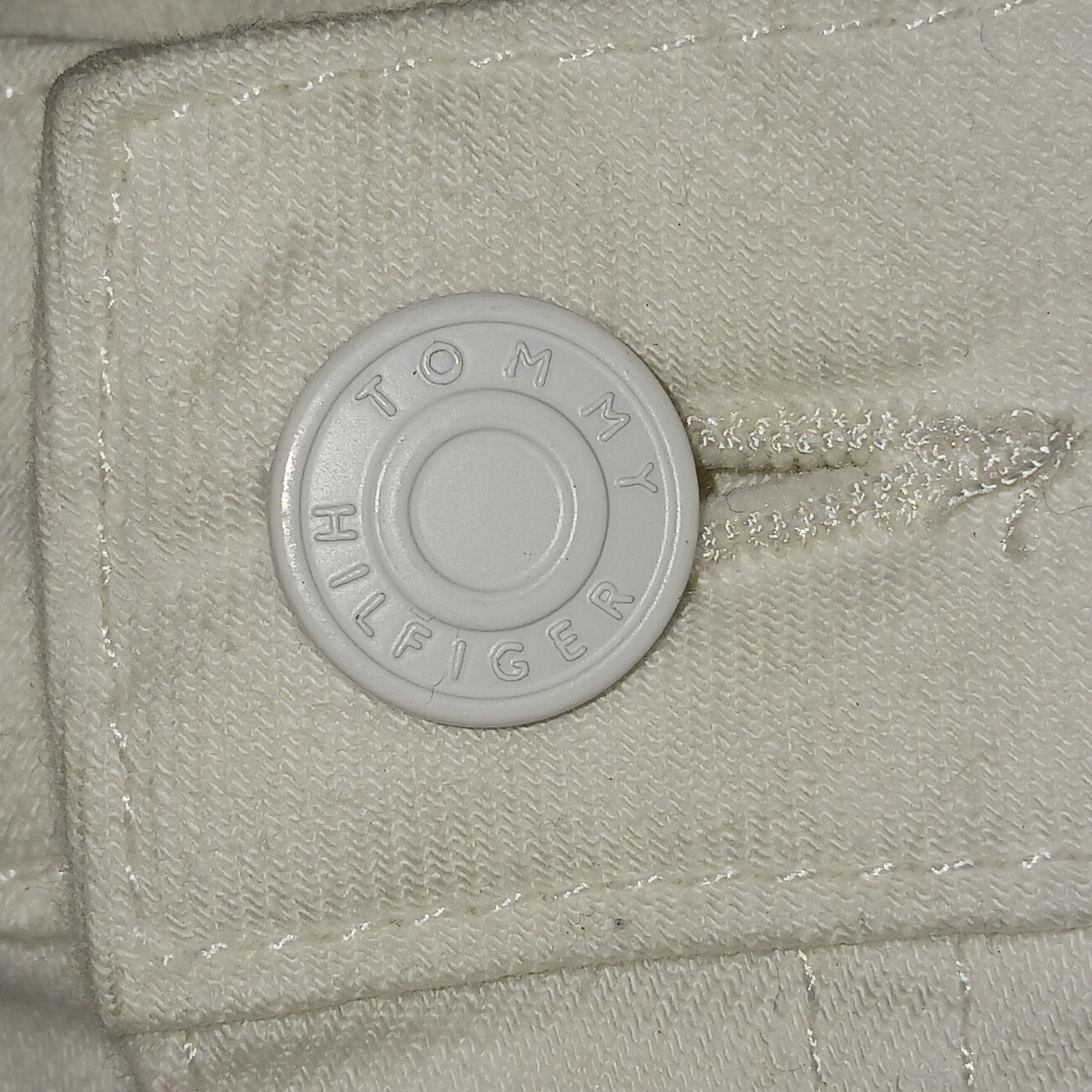 Tommy Hilfiger White Distressed Boyfriend Jeans, Ripped Denim, Women’s Size 2