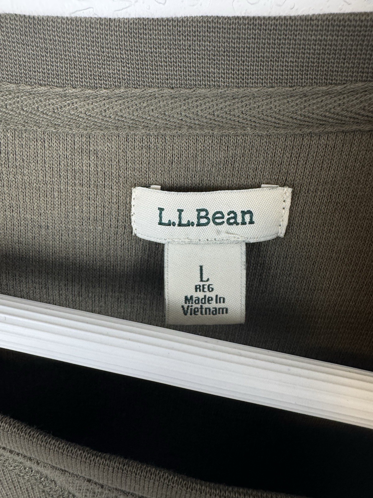 L.L. Bean Olive Green Crew Neck Thermal Pullover Tee Long Sleeves Base Layer L
