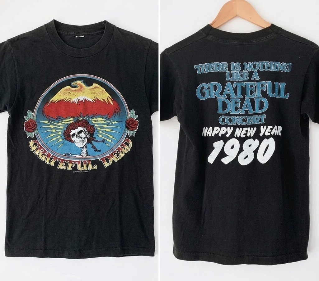 1979 Grateful Dead “Happy New Year 1980” Tour Concert Shirt 2 side Black BTH107