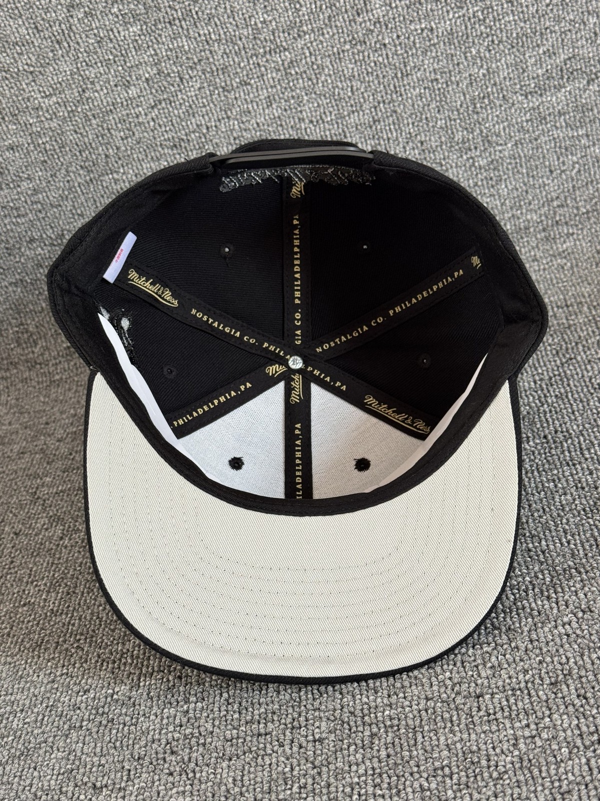 Mitchell & Ness New York Rangers Snapback Flat Brim Black Hat S1363