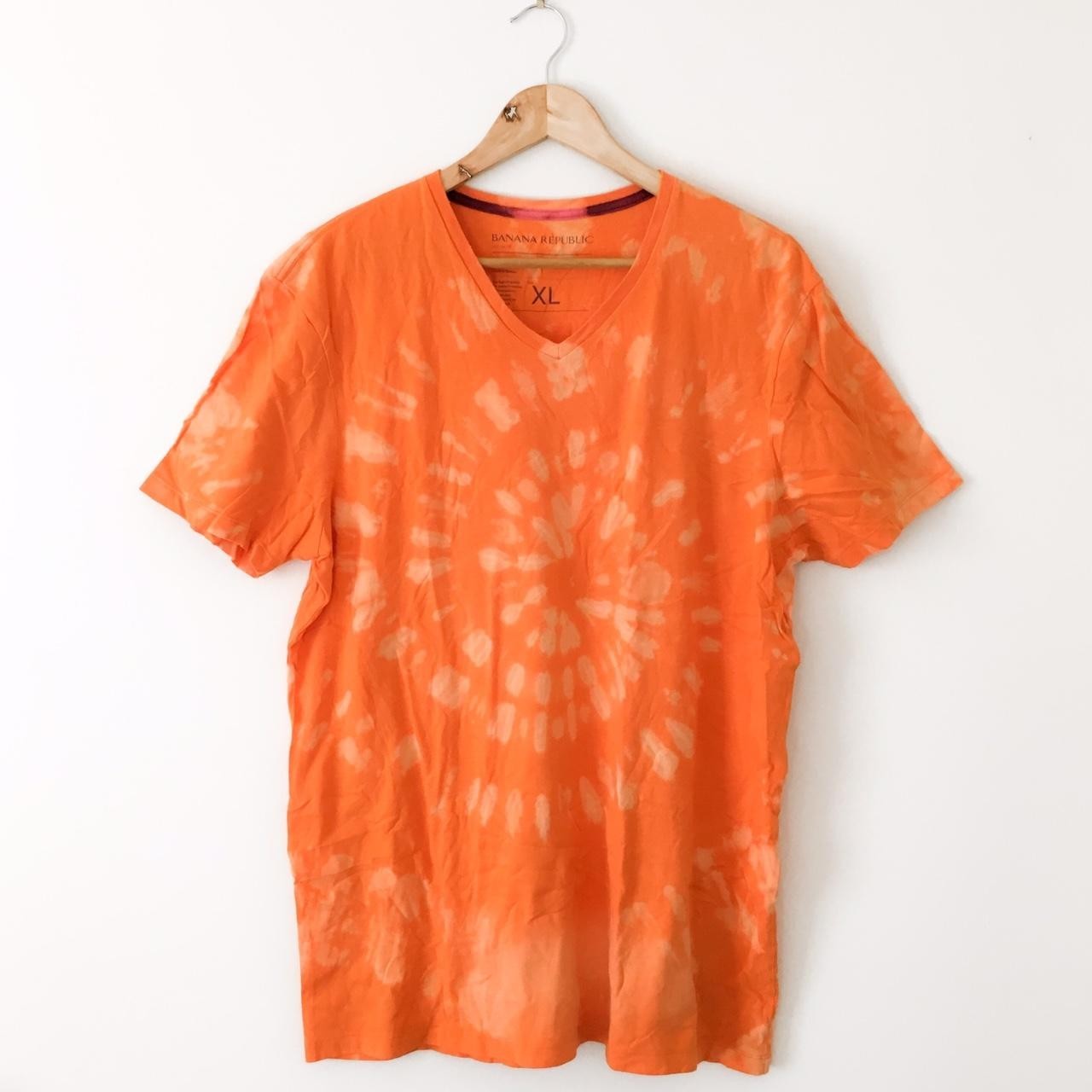 Hand-Dyed Banana Republic Tie-Dye V-Neck XL