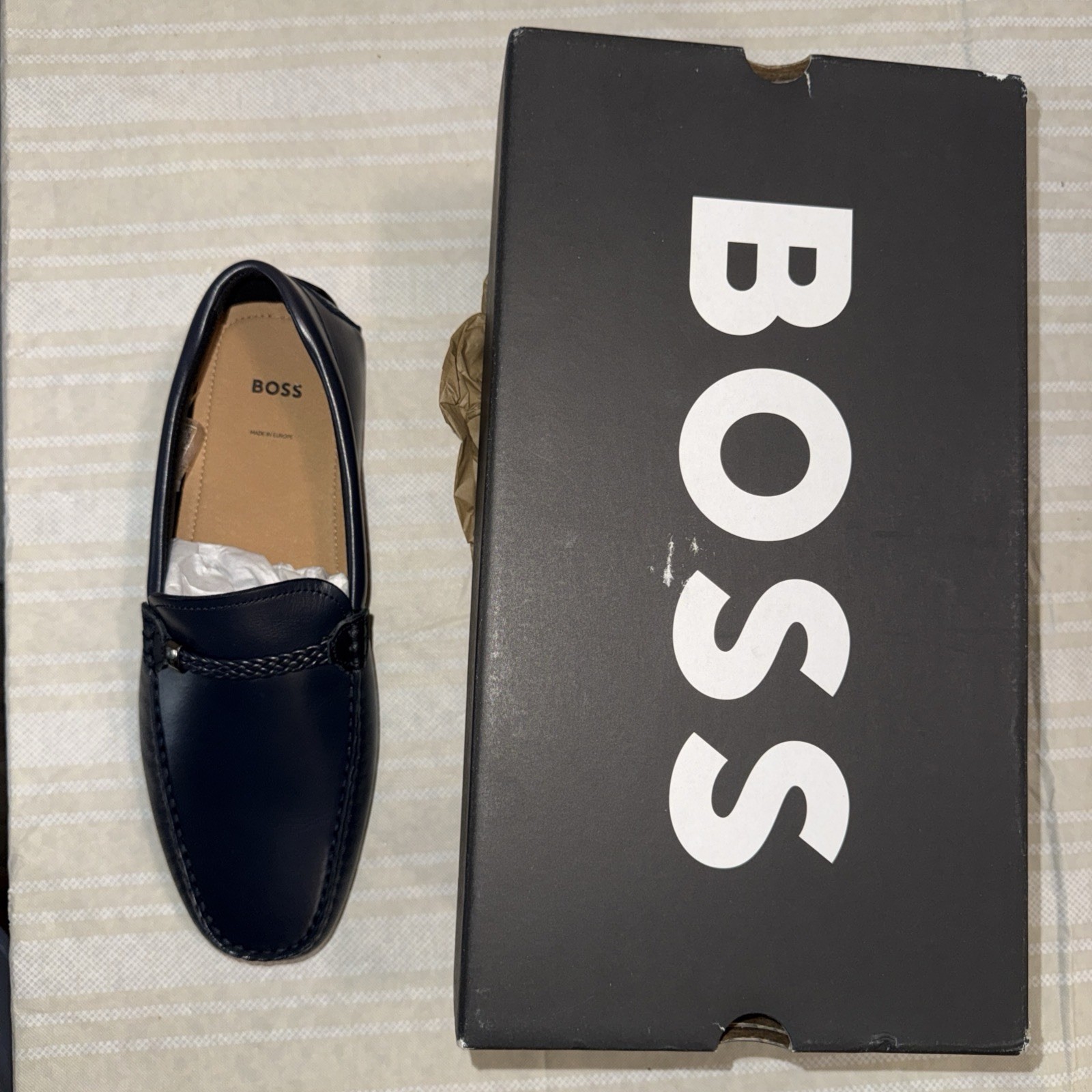 Hugo Boss Men’s Moccasins Navy Blue Leather In Size 42 Europe Made with Box New