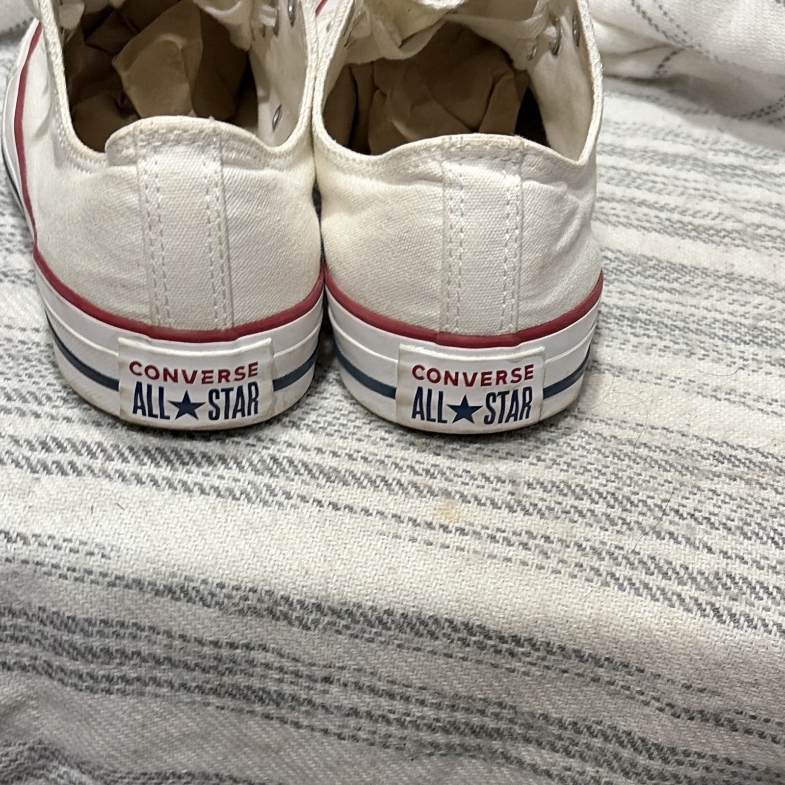 Converse Chuck Taylor All Star Low Top Lace-Up Optic White Sneakers M7652