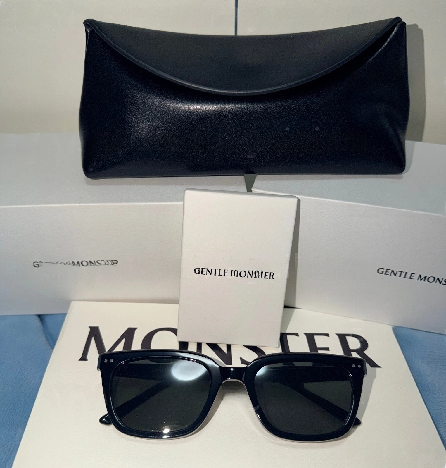 2026 GentleMonster Soho 01 Sunglasses Black Frame Black Lenses