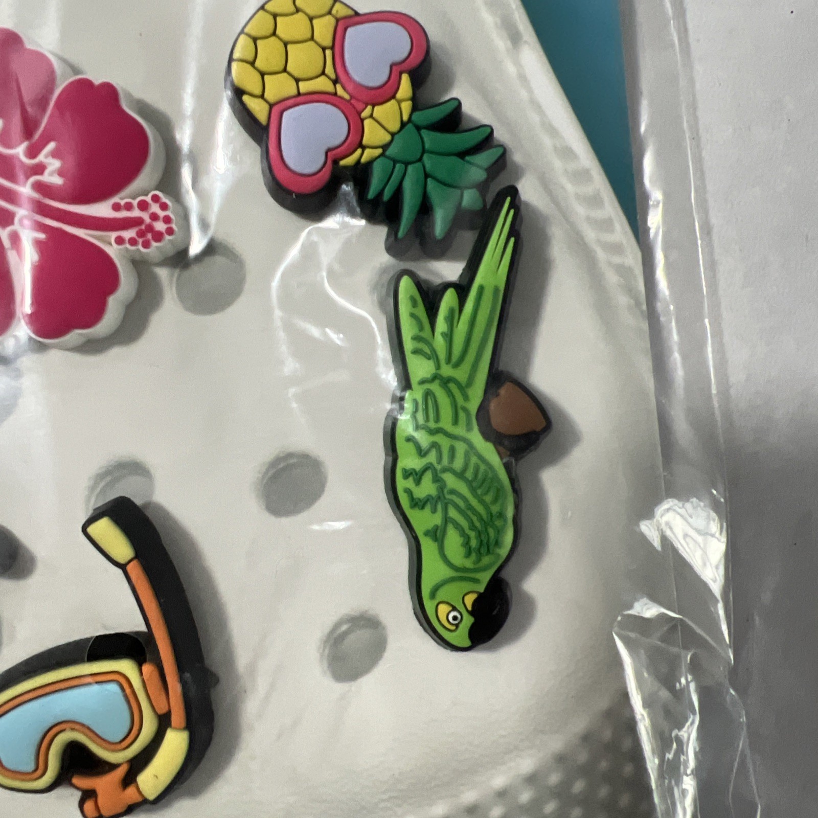 Crocs Jibbitz Charm Tropical Resort NEW – 5 Charms