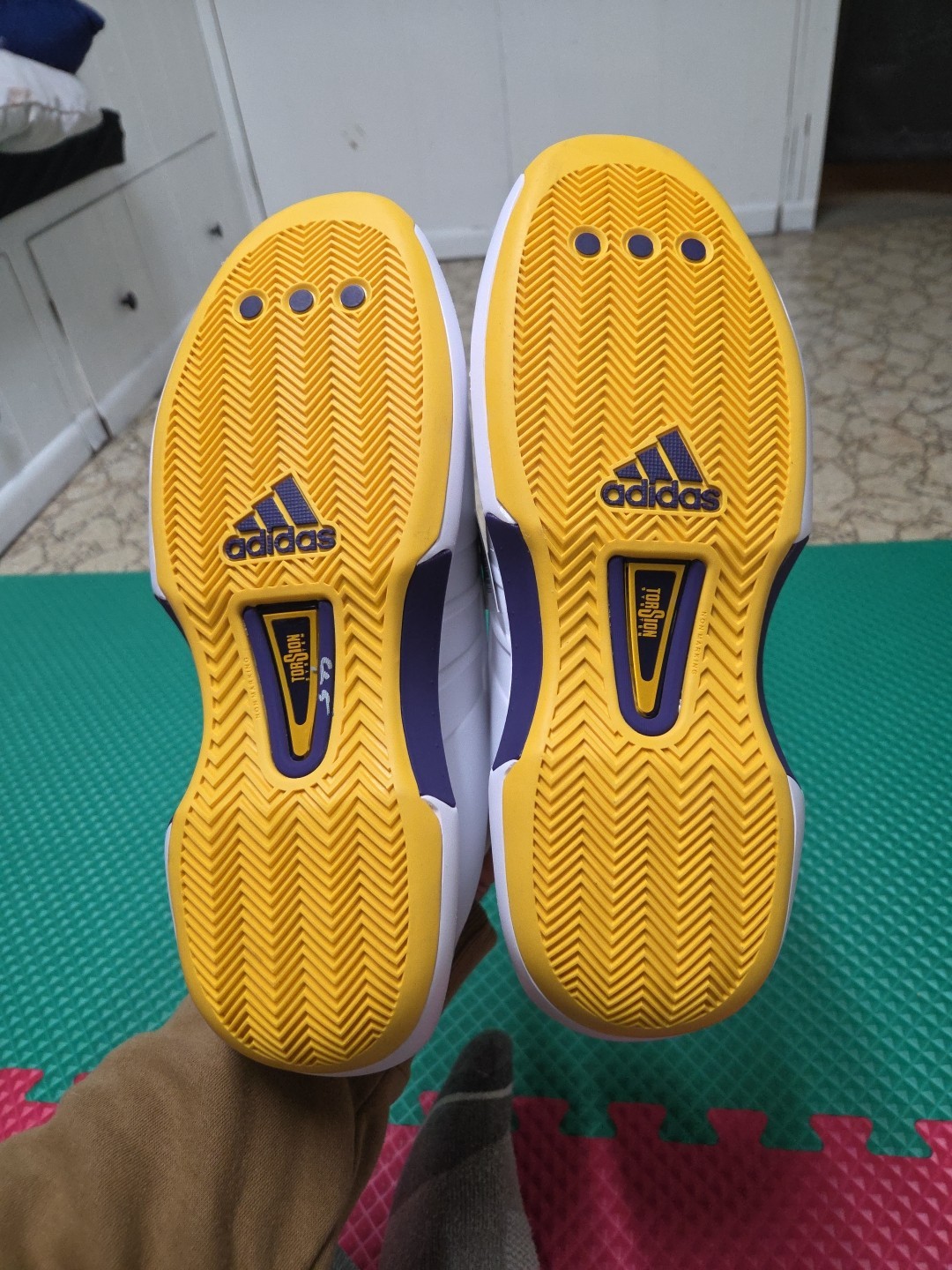 Adidas Crazy 1 Lakers Kobe Size 10 1/2 White Purple Yellow