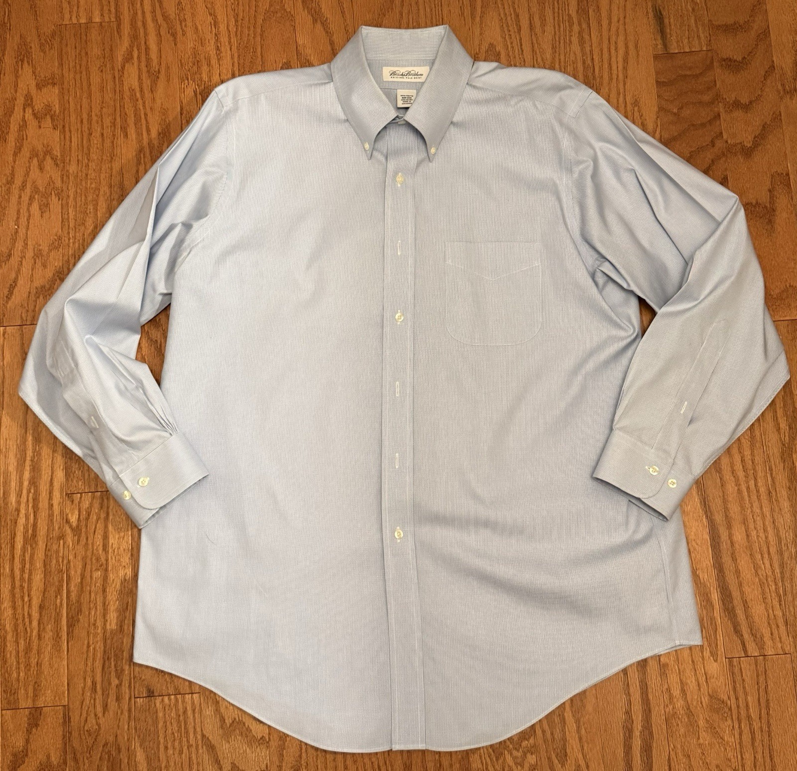 Brooks Brothers Original Polo Shirt Light Blue Button Down 16.5 x 32/33