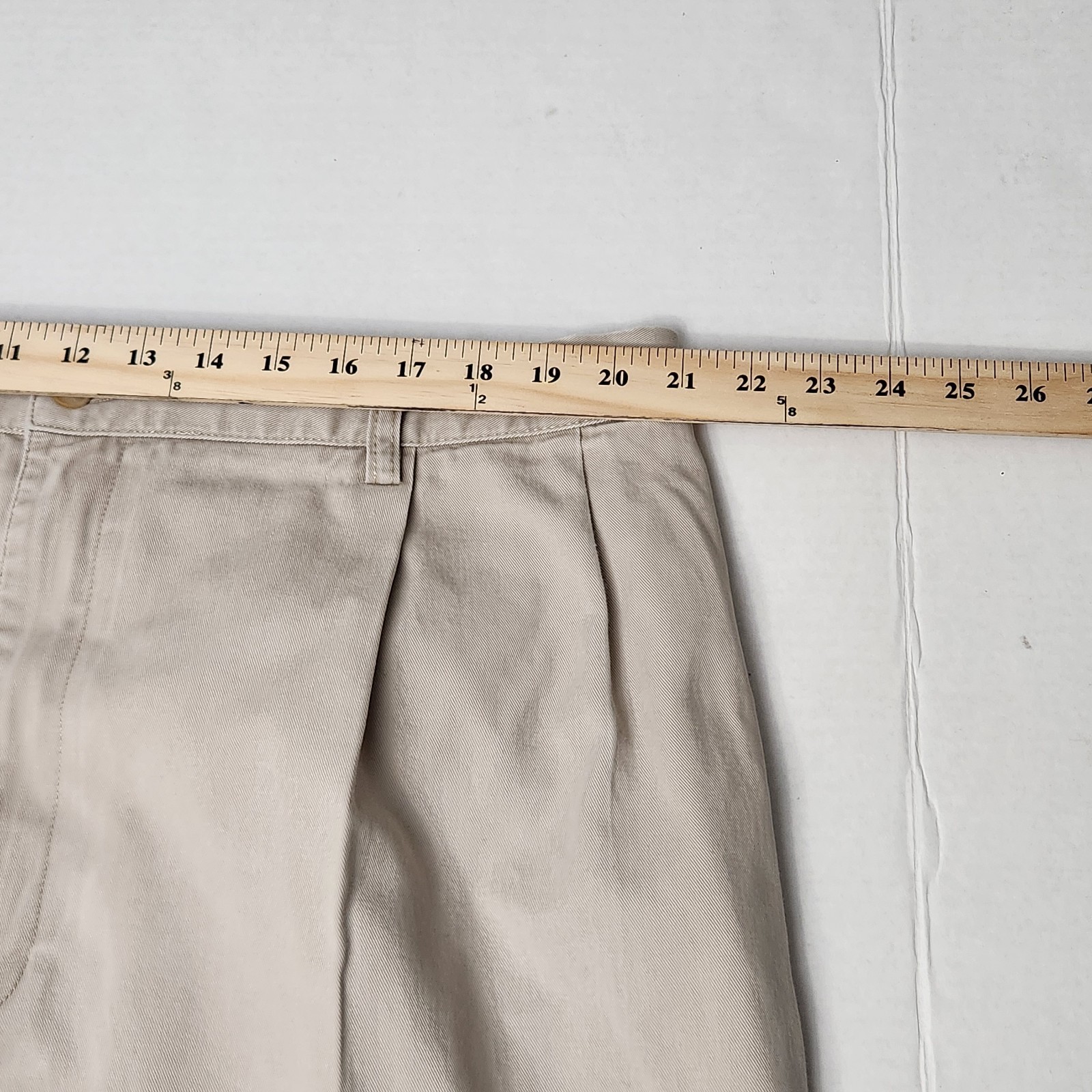 Polo Ralph Lauren Men’s Beige Cotton Twill Pleated Cuffed Chinos 42W