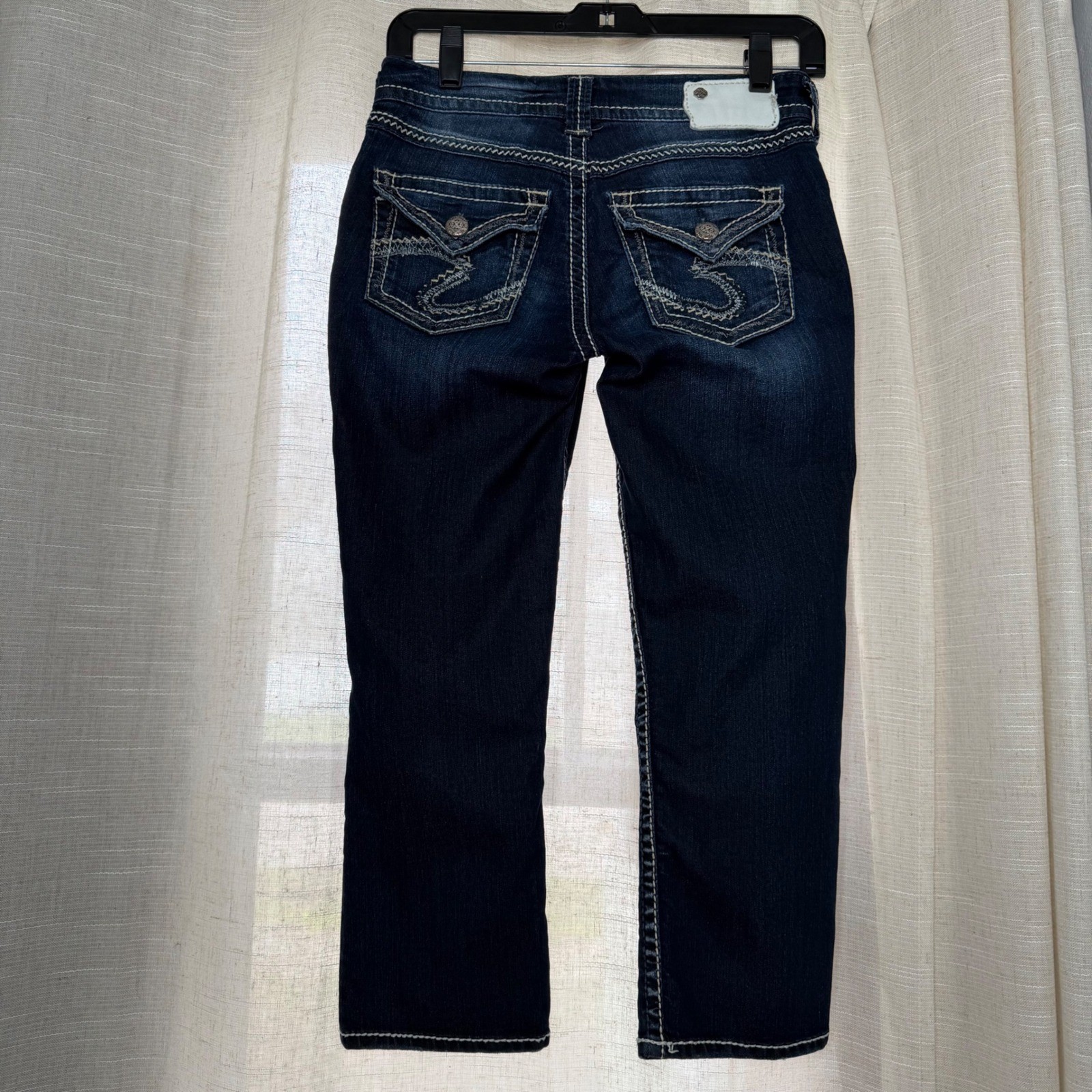 Silver Jeans Co Suki Flap Capri Dark Wash Contrast Stitch Stretch Womens Size 26