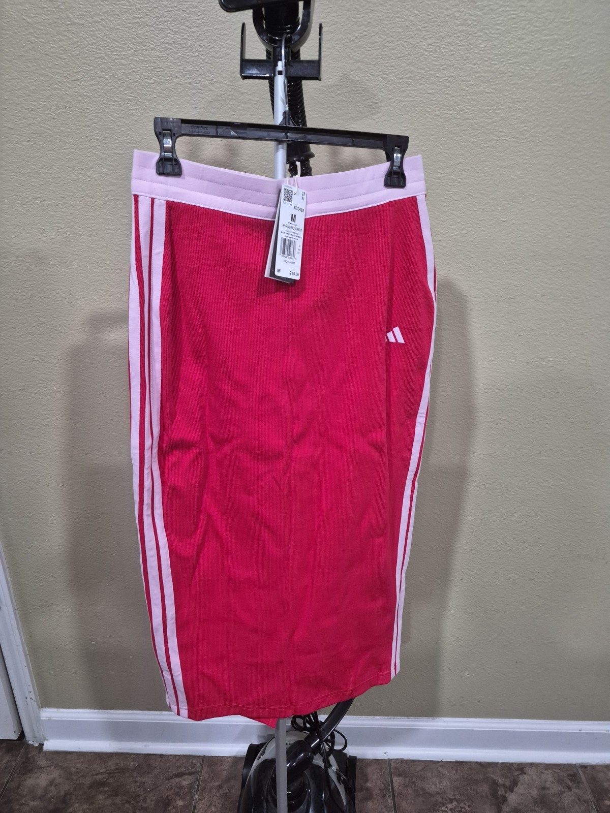 Adidas Women’s Red w/ Light Pink Pencil Skirt KT0485 Size M
