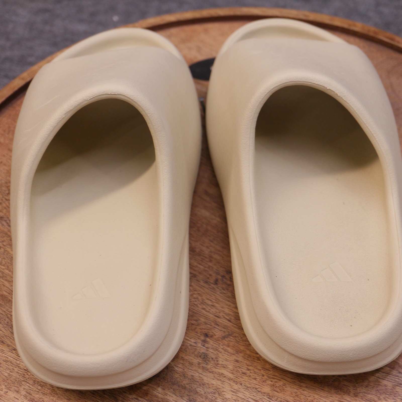 Adidas Yeezy Slides Bone Mens Size 5 US / Womens 6 US Beige Sandals FZ5897