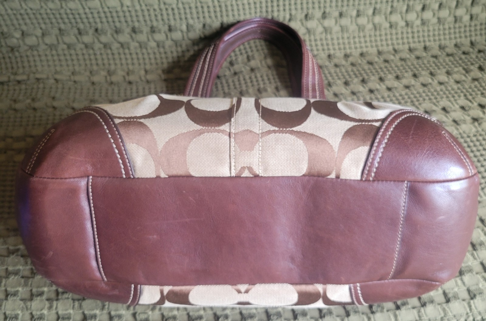Coach Signature Leather Ergo Hobo Purse Pleated Satchel