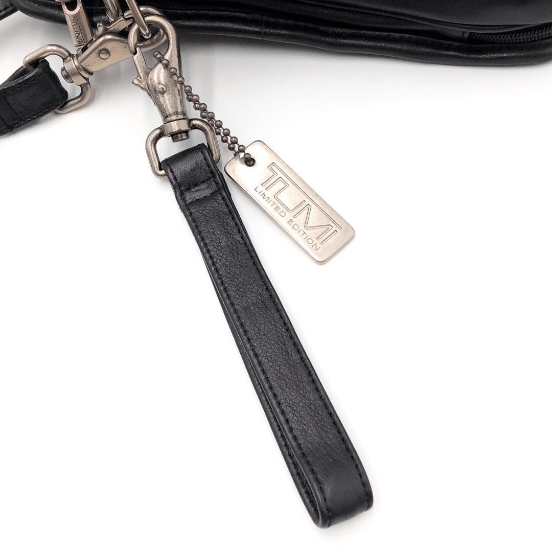 TUMI Leather Black Crossbody Shoulder Bag Travel Organizer Men’s 25cm 17cm