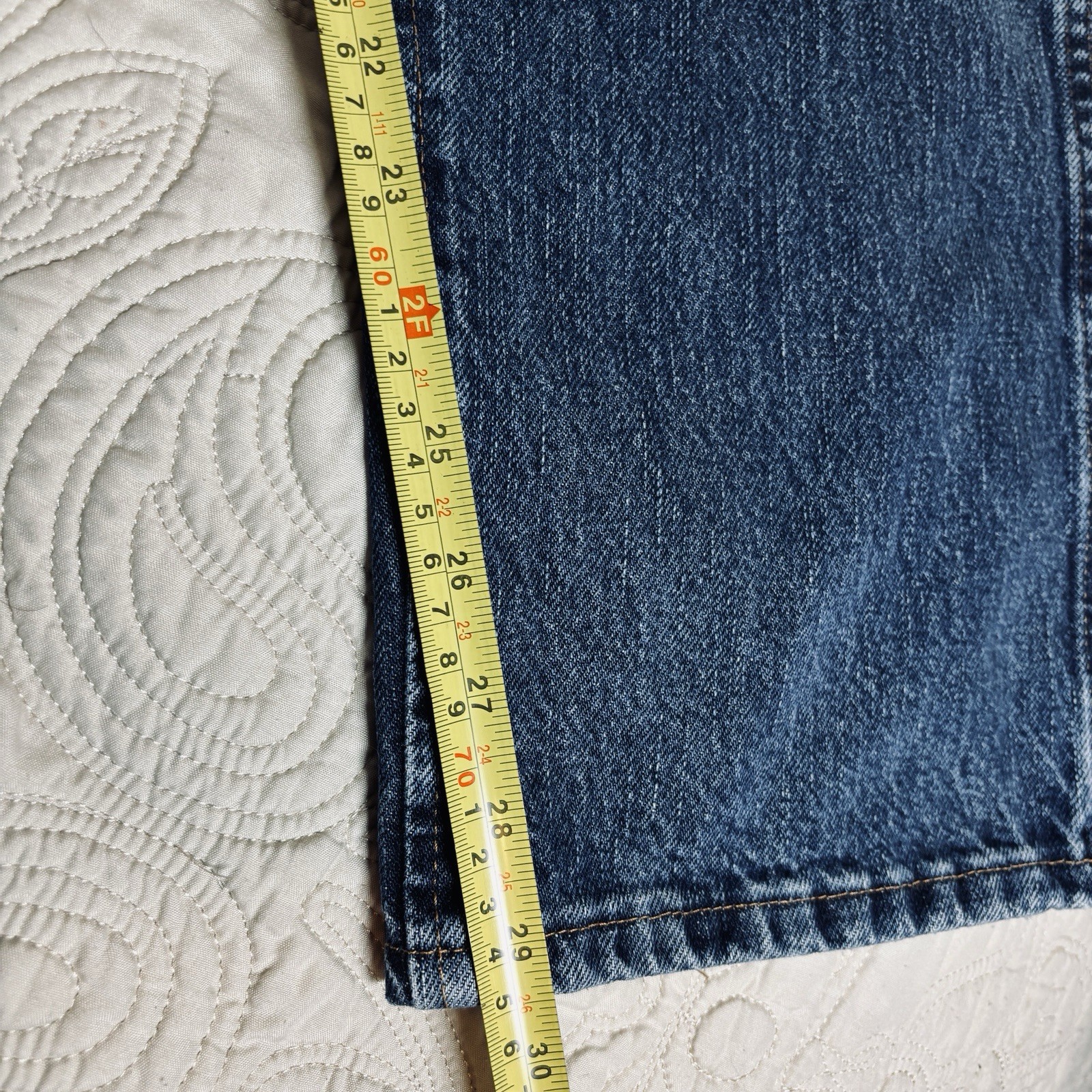 Wrangler Men’s Size 38 x 30 Regular Fit Jean Straight Leg Med Wash 47 MWZ Model