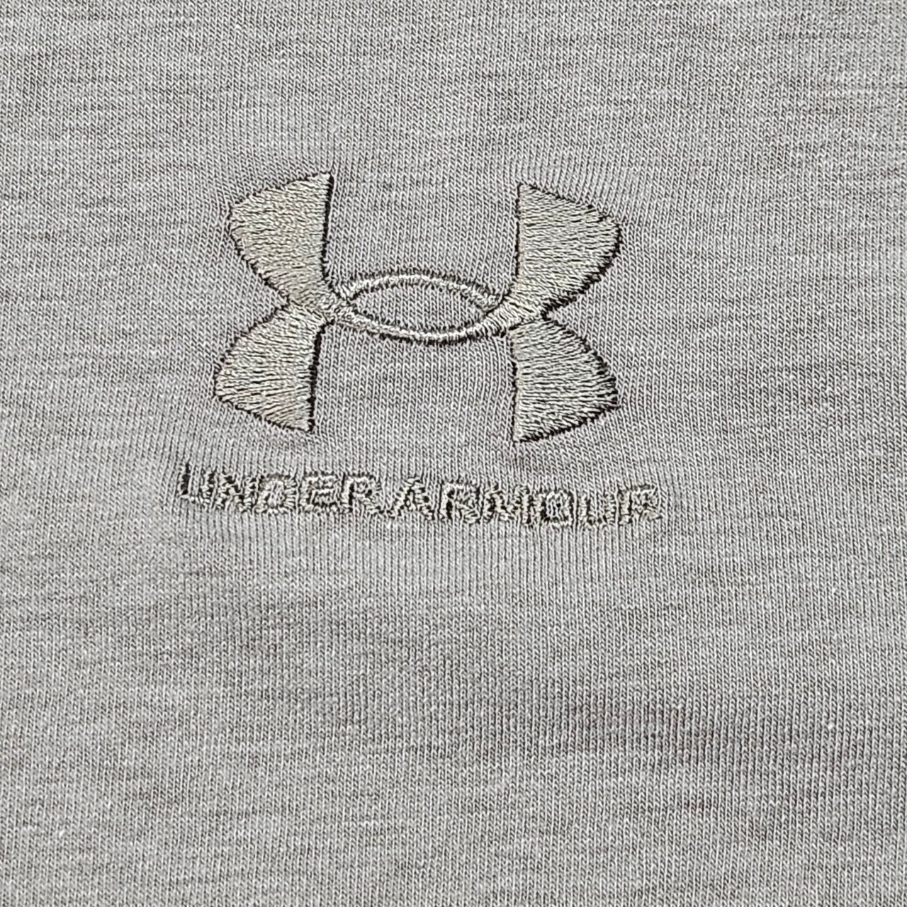 Under Armour Mens Loose Fit Icon T Shirt S/P/CH Beige Short Sleeve Crew Neck