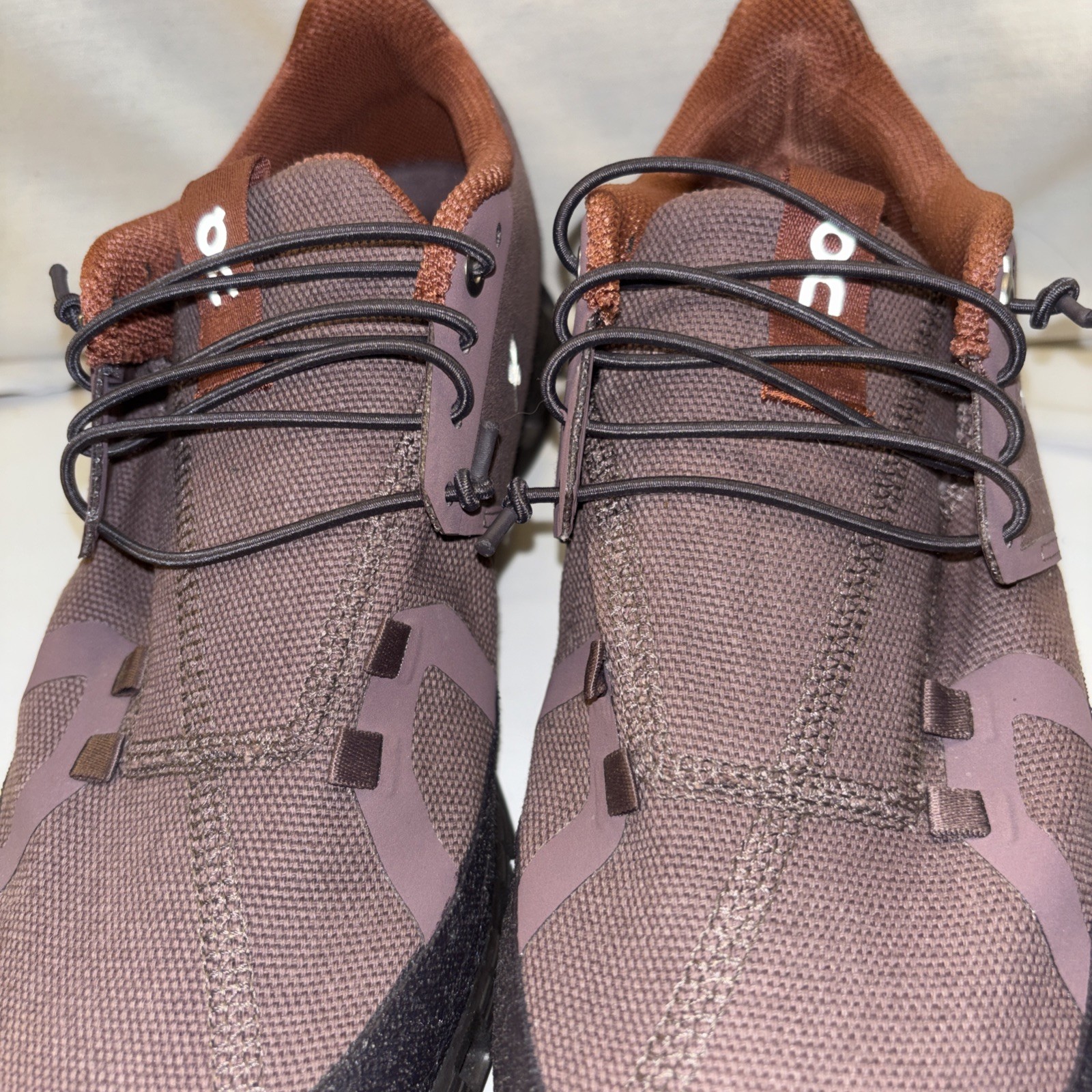 On Cloud Dip Running Shoe Sneaker Grape/Brown Pebble MonoChrome Women’s Sz 8.5W