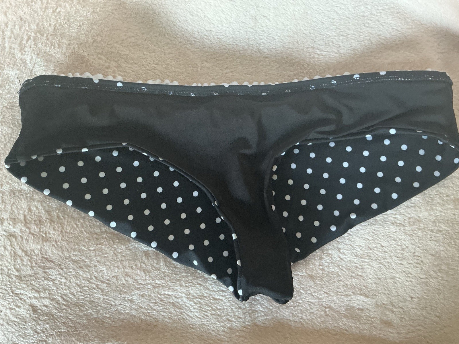 Black Swim Bottoms With White Polka Dots Size Medium Victoria’s Secret