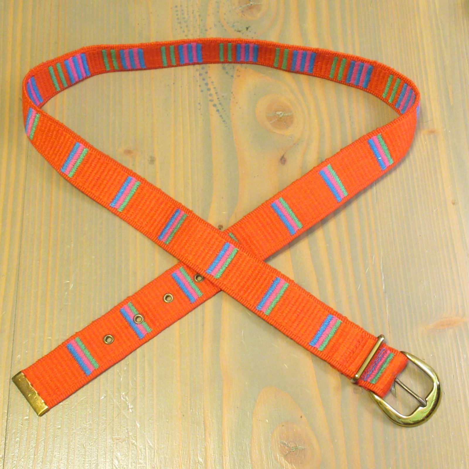 Liz Claiborne Embroiderd Belt L Red Blue Purple Striped Gold Tone Buckle Tip