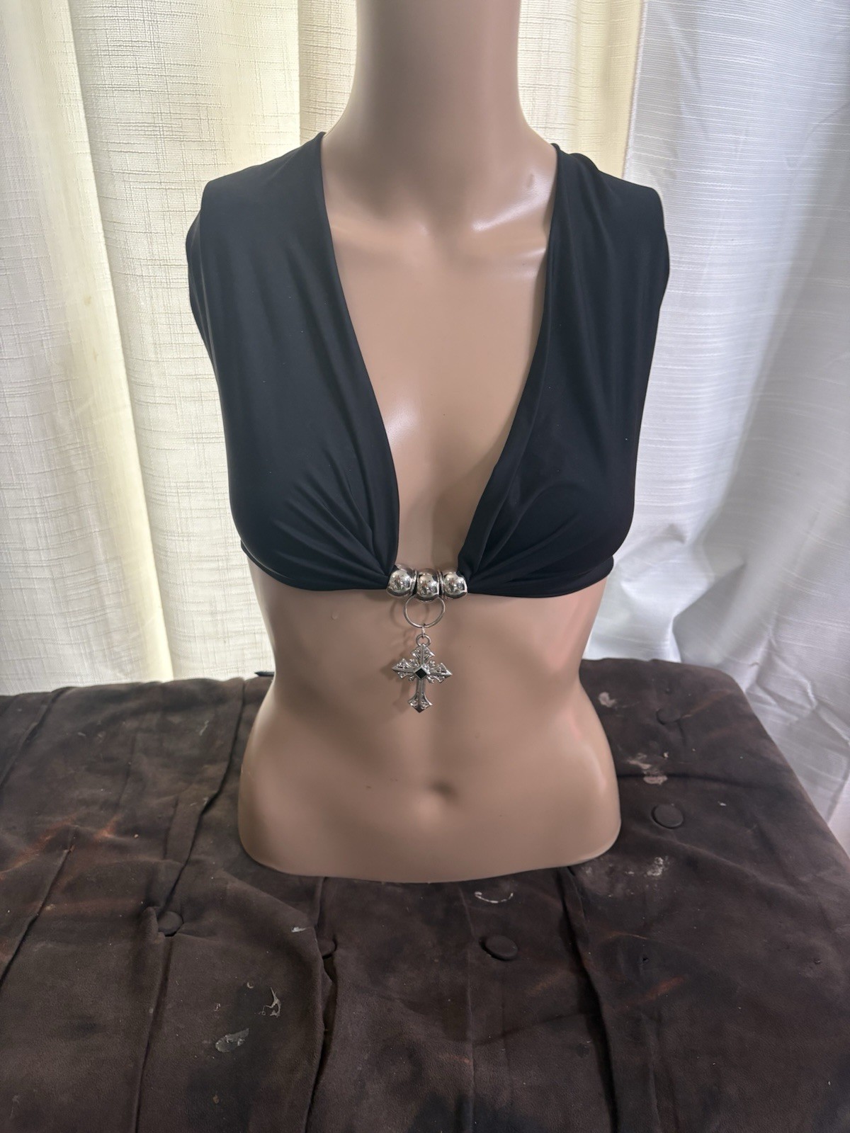 White Fox HALTER NECK CROPPED BRA With Cross Dangle Pendant Black XL