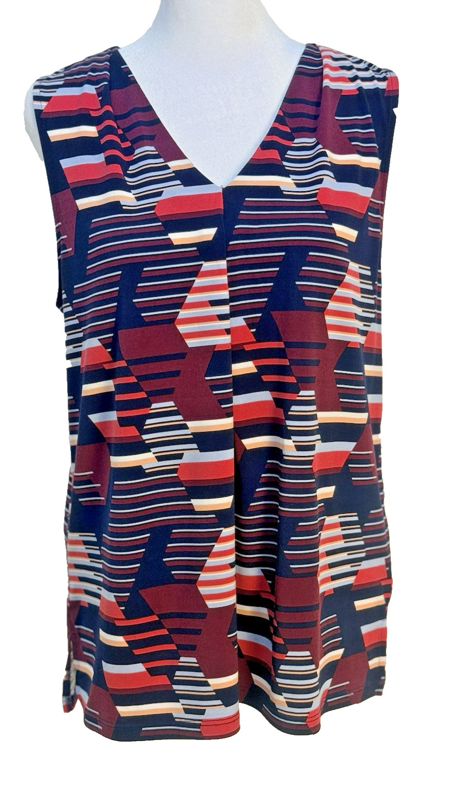 Halogen Blouse S Navy Burgundy Pink Geometric V-Neck Pleated Sleeveless Stretch