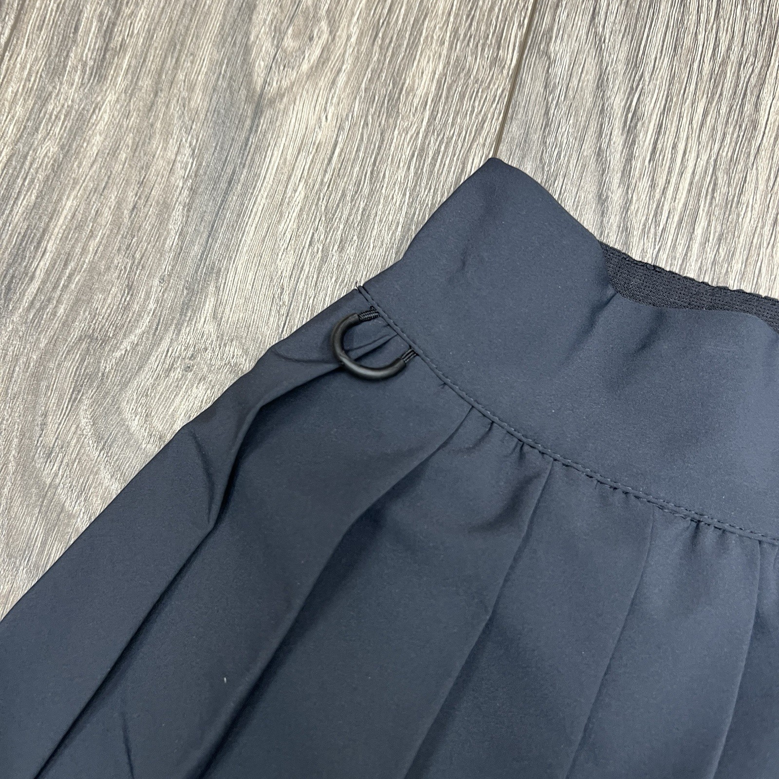 Nike Pleated Skirt Size Large Black Dark Smoke Grey 24.7 PerfectStretch Dri $160