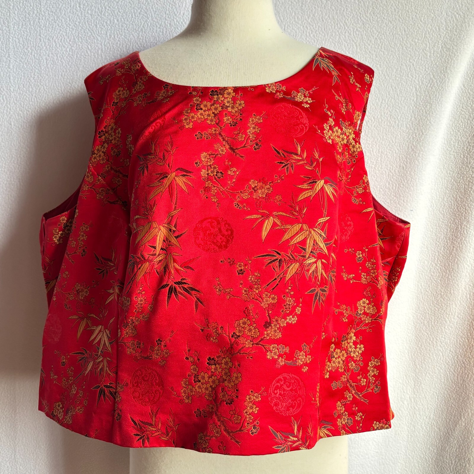 Positive Attitude Chinese Asian Style Shell Sleeveless Dressy Top 3XL