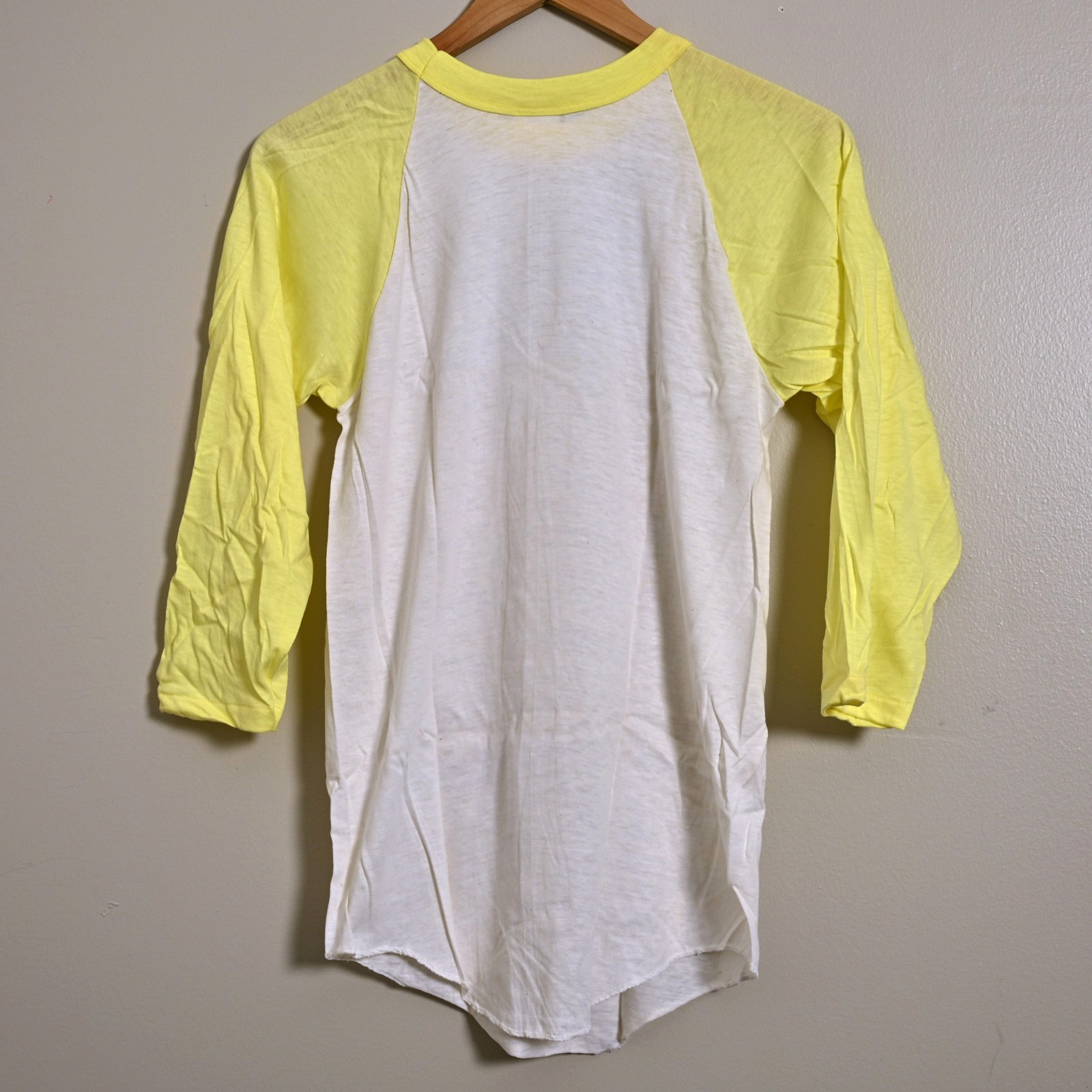 Vintage 80s Cal Cru Bright Yellow Sleeve Baseball T-Shirt Unisex S NOS