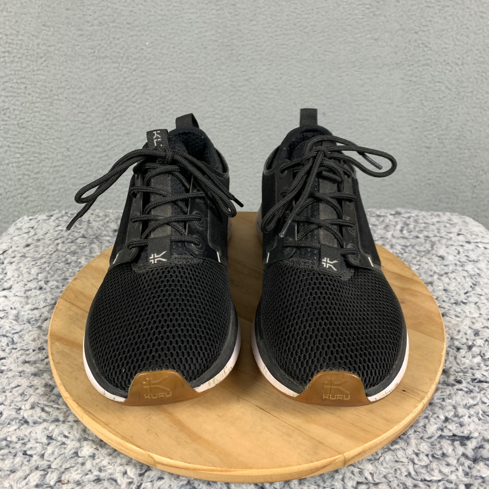 Kuru Atom Sneakers Women’s 8 Black/White/Gum Mesh Athletic Running Walking Shoes