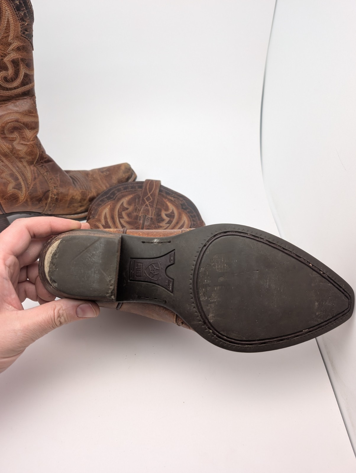 Ariat WOMEN’S 7 B Heritage Western Regular Toe Boot Caramel Model #10005908 LOOK