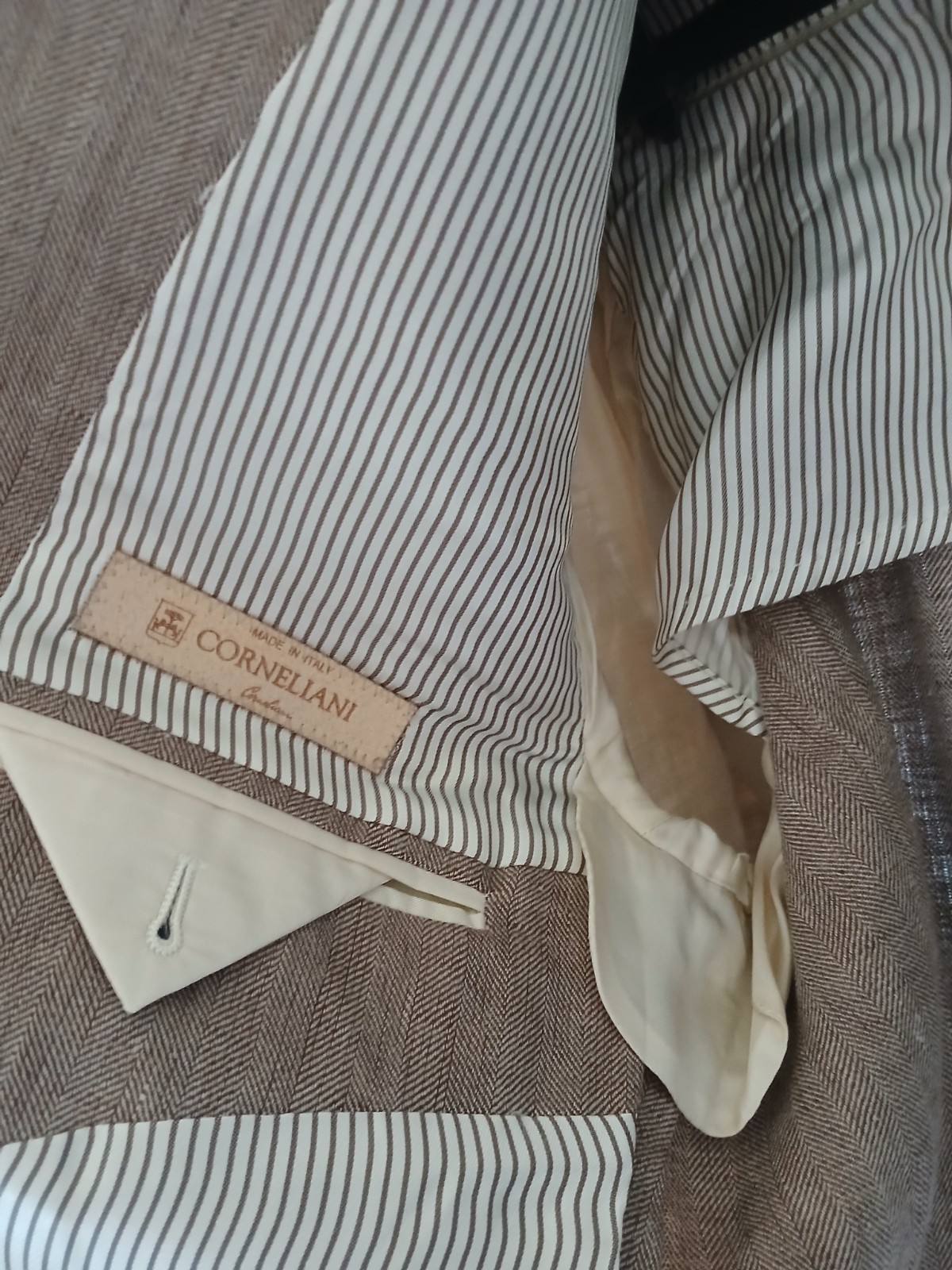 Corneliani Beige 100% Linen Sport Coat 54 R (IT) 44 (US) – Made In Italy