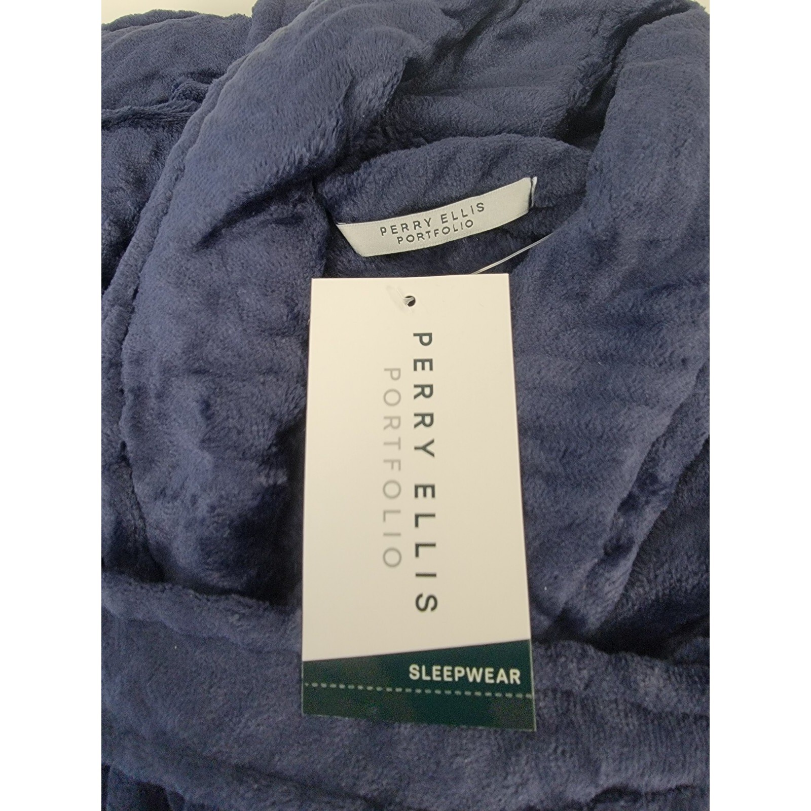Perry Ellis Portfolio Plush Fleece Belted Robe Peacoat Blue One Size