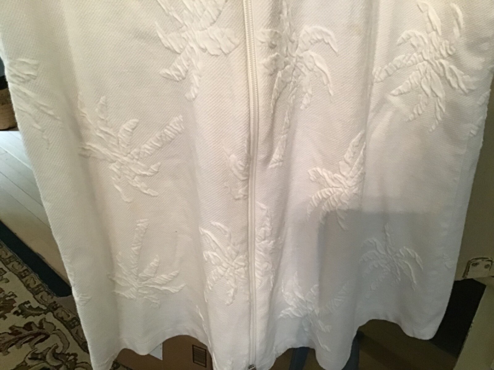a. n. a. white zip beach coverup M EUC