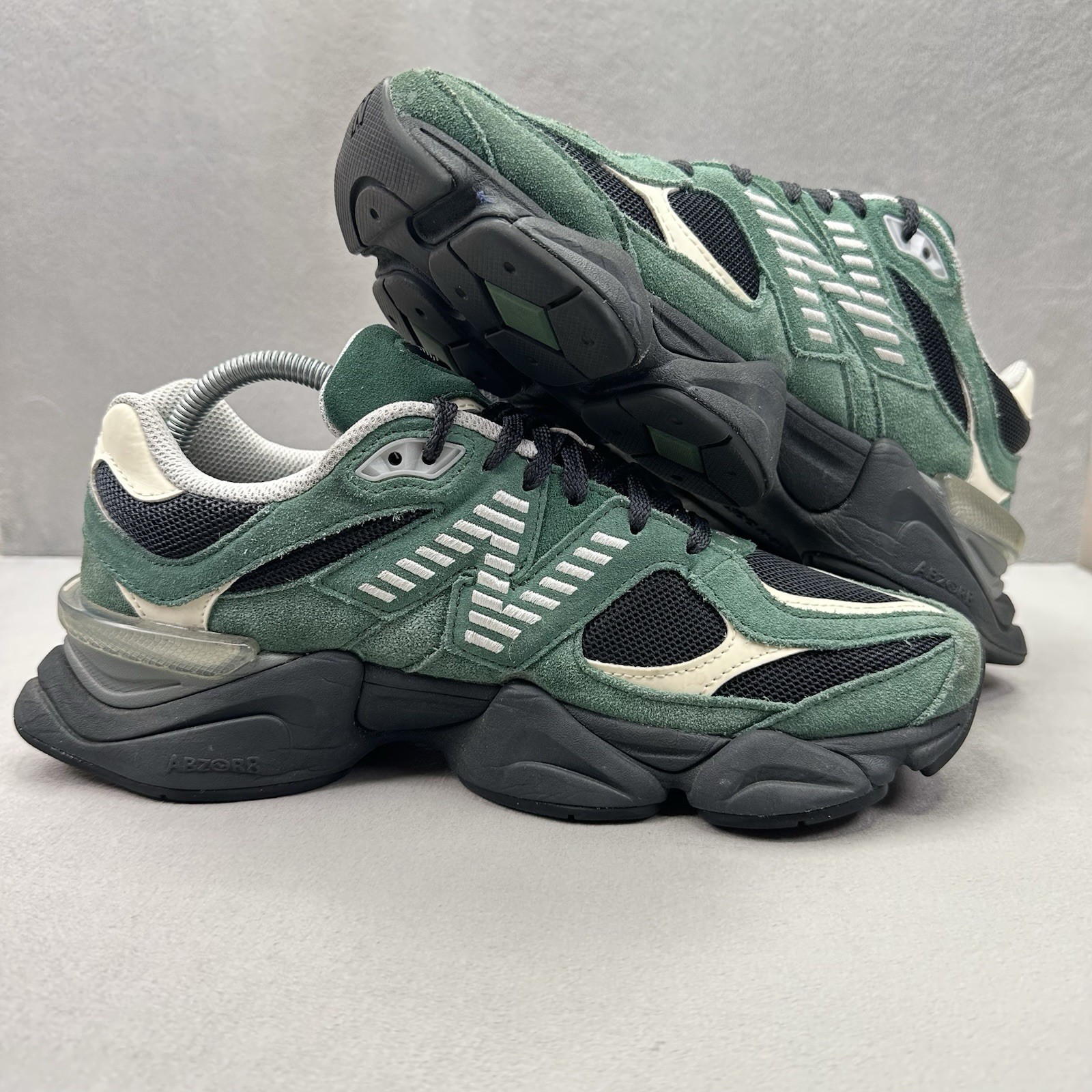 New Balance 9060 Mens Size 9 (D) Shoes Team Forest Green Casual Sneaker 2023