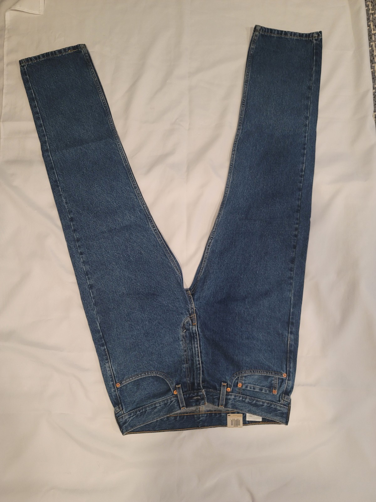 LEVI’S 505 Series Regular Fit Straight Leg Blue Denim – SIZE 34×32- Men pants