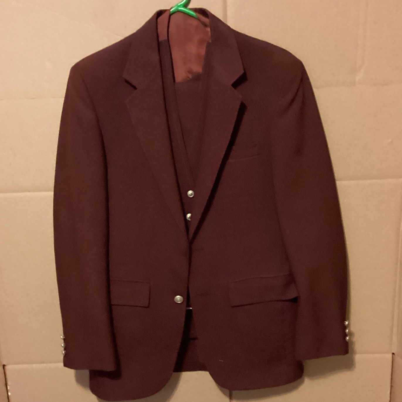 The Men’s Shop Burgundy 3-Piece Suit 40R 30W? No sizes on tags