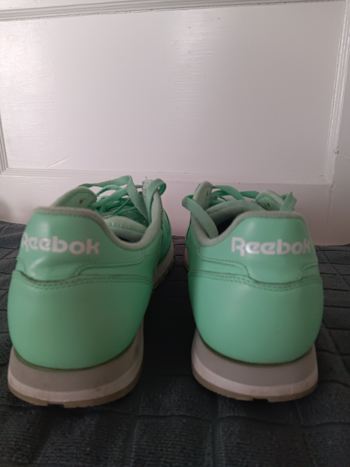 Reebok Classics, Digital Green (Glow In The Dark!), Men Size 12.