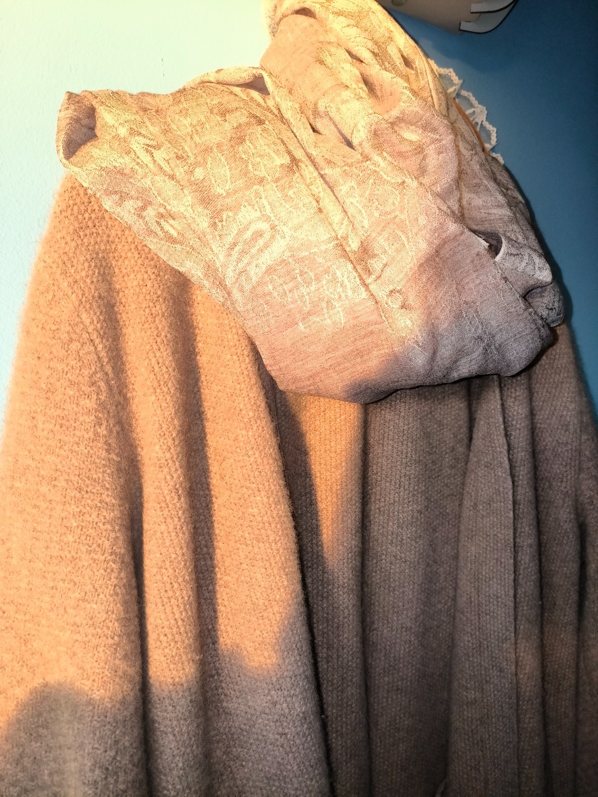 200-count Water-Soluble Wool Double-sided Cashew Jacquard 90x200cm Scarf